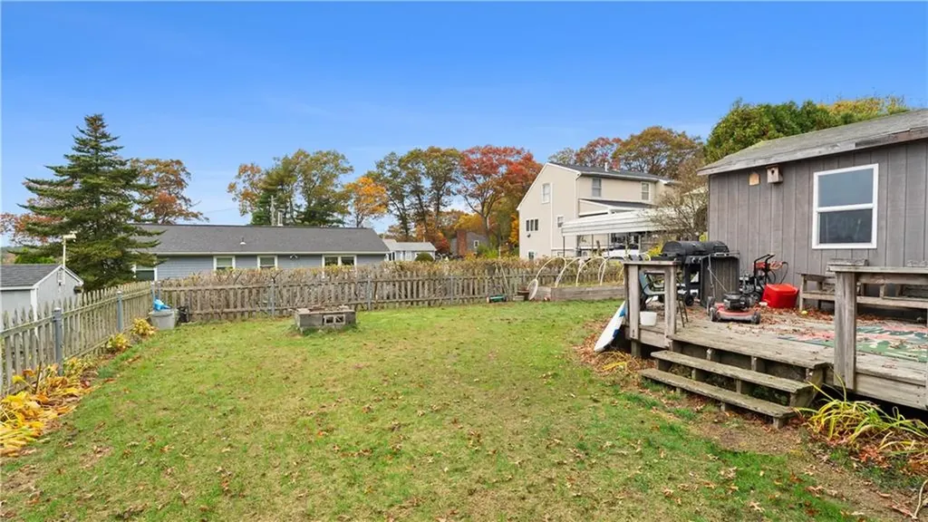 21 Darton Street Coventry RI 02816