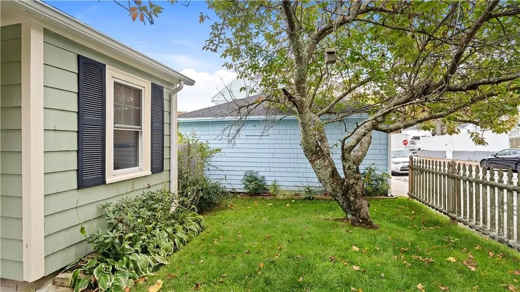 5 Cottage Street West Warwick RI 02893