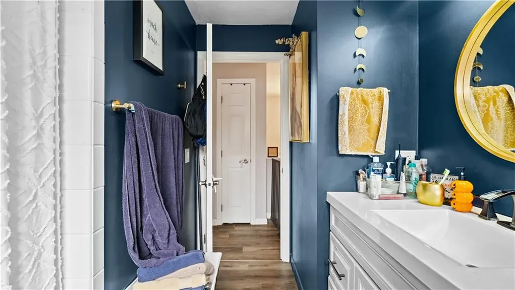 26 Dallas Avenue Warwick RI 02889