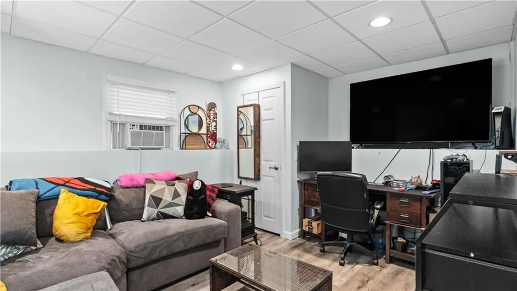 26 Dallas Avenue Warwick RI 02889