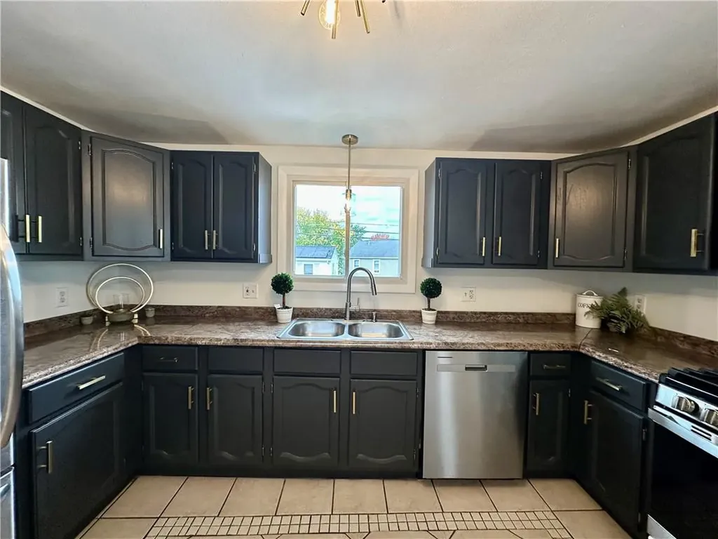 55 Luna Street Providence RI 02904