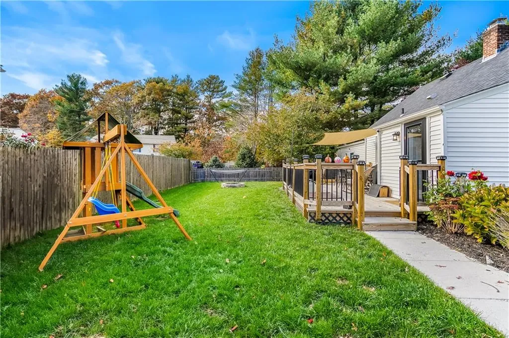 467 Forbes Street East Providence RI 02915