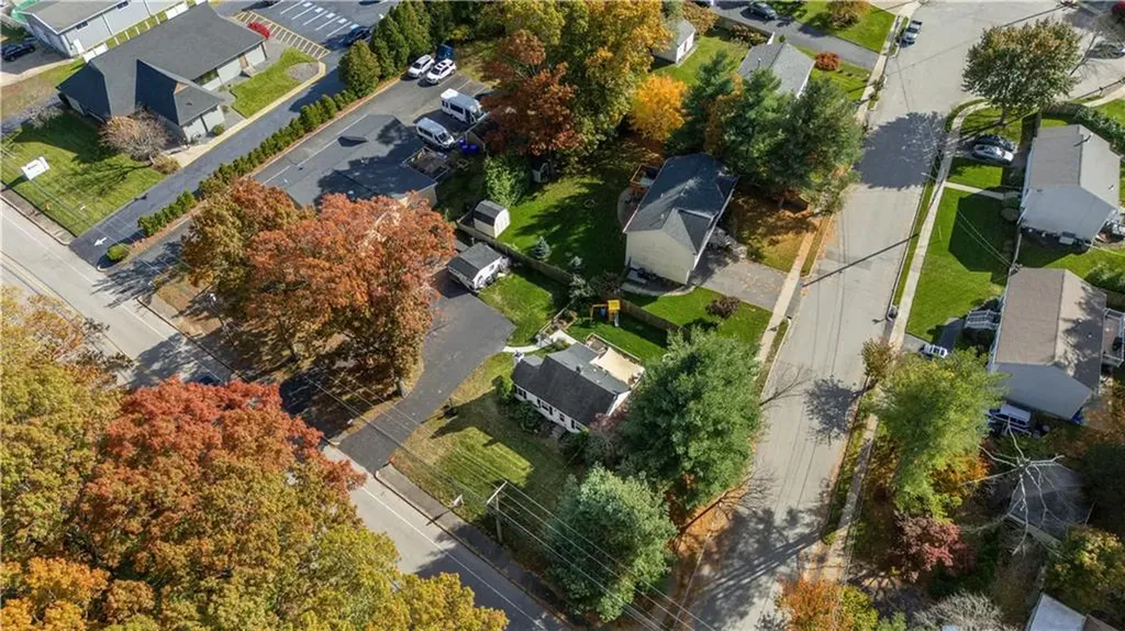 467 Forbes Street East Providence RI 02915