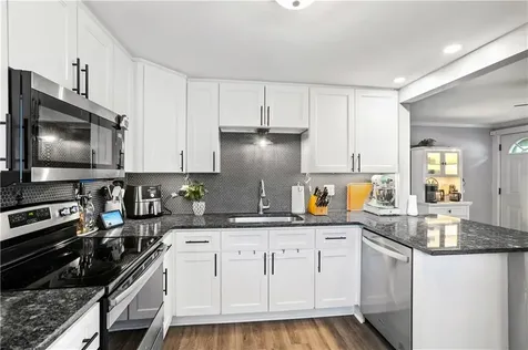 467 Forbes Street East Providence RI 02915