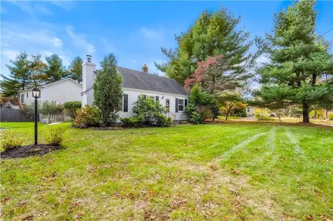 467 Forbes Street East Providence RI 02915