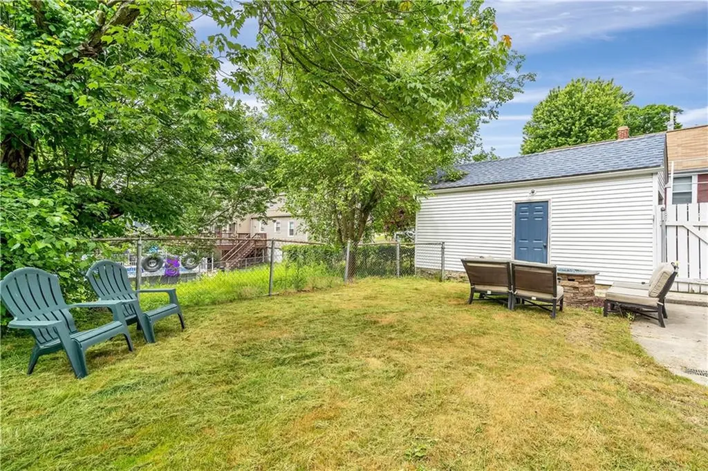 216 Bertenshaw Road Woonsocket RI 02895