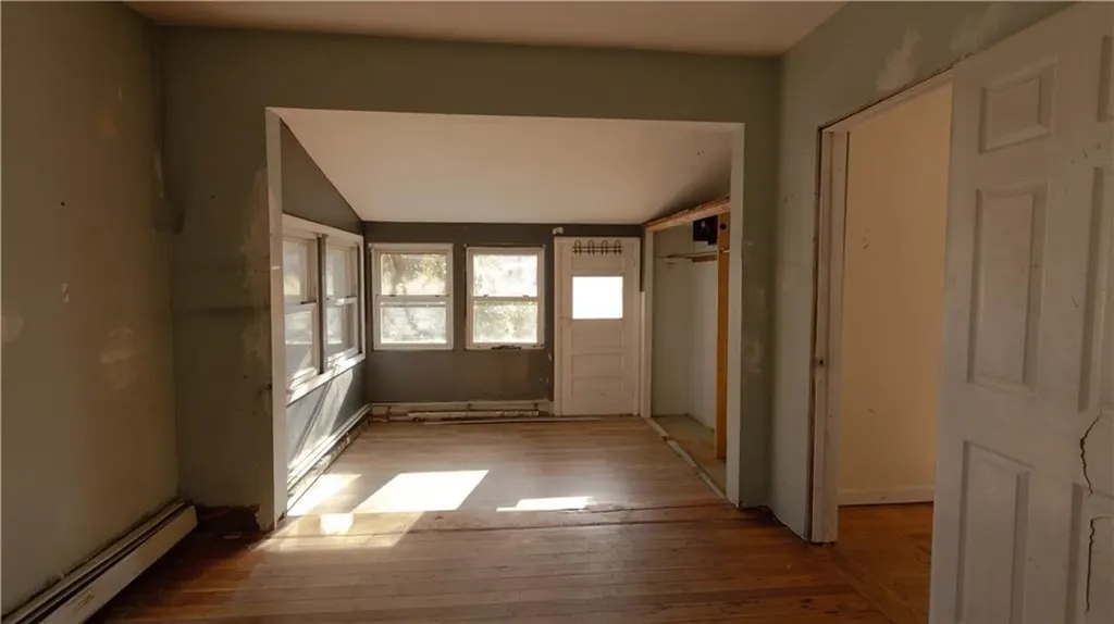 199 Cottage Grove Avenue Warwick RI 02889