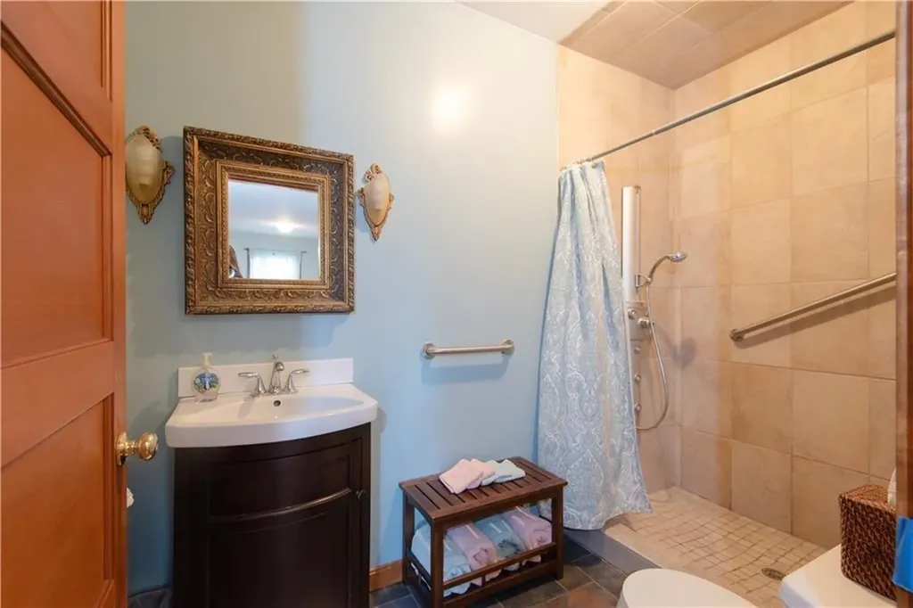 281 Wolcott Avenue Middletown RI 02842