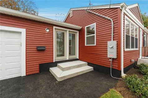 34 Keller Avenue Cranston RI 02920