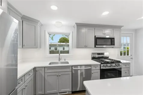 34 Keller Avenue Cranston RI 02920