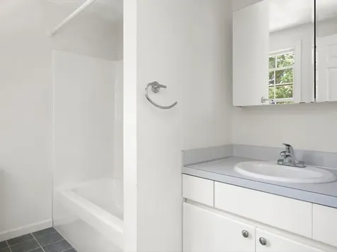 46 North Road Jamestown RI 02835