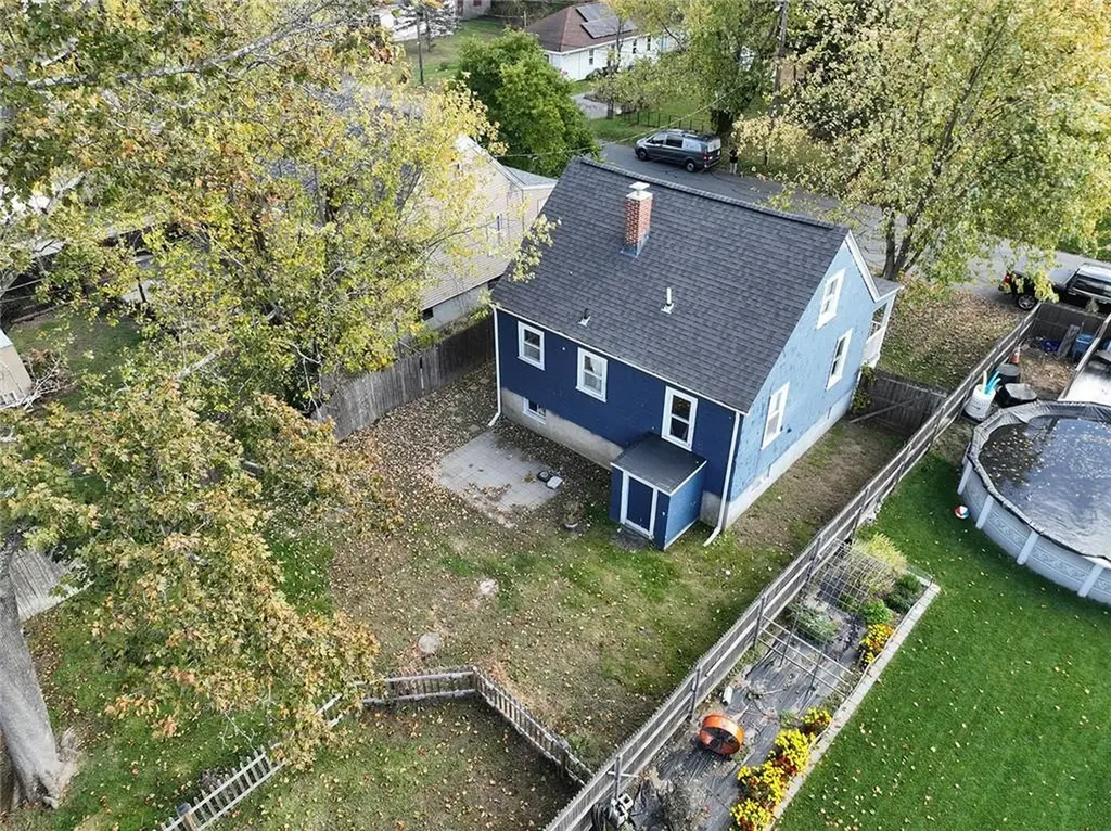 83 Symonds Avenue Warwick RI 02889