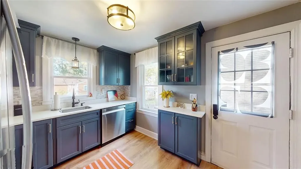 83 Symonds Avenue Warwick RI 02889