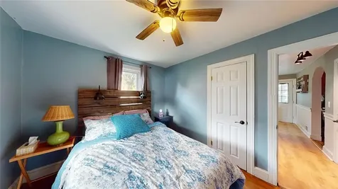 83 Symonds Avenue Warwick RI 02889