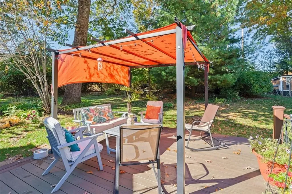 15 Carrie Ann Drive West Warwick RI 02893