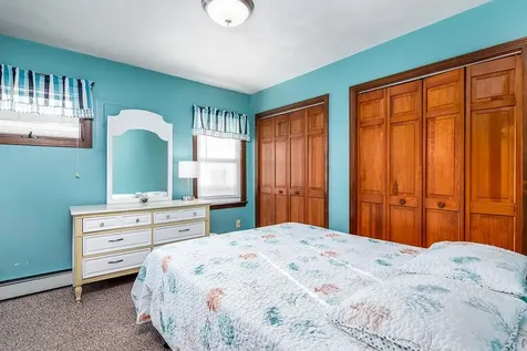 18 Greenbrier Road Narragansett RI 02882