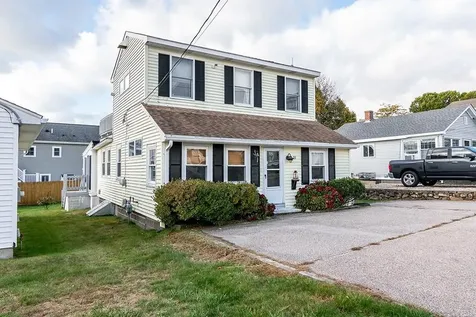18 Greenbrier Road Narragansett RI 02882