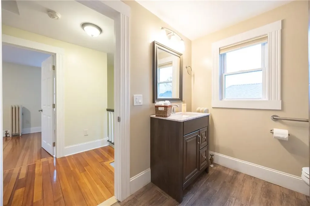 200 Woodward Avenue East Providence RI 02914