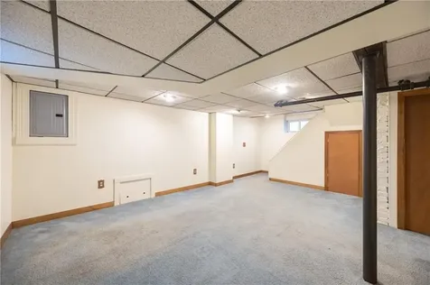 200 Woodward Avenue East Providence RI 02914