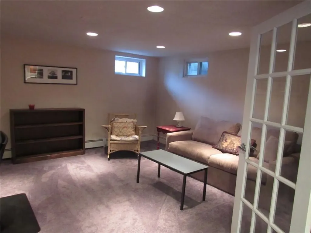 16 Shady Glen Drive Warwick RI 02818