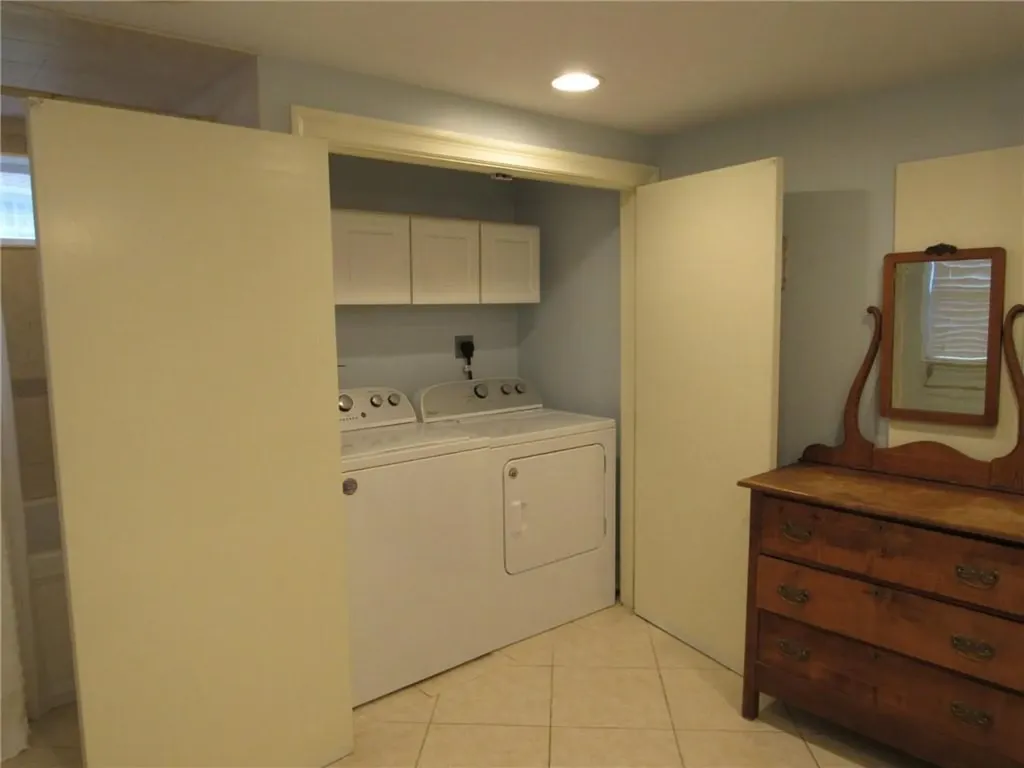 16 Shady Glen Drive Warwick RI 02818