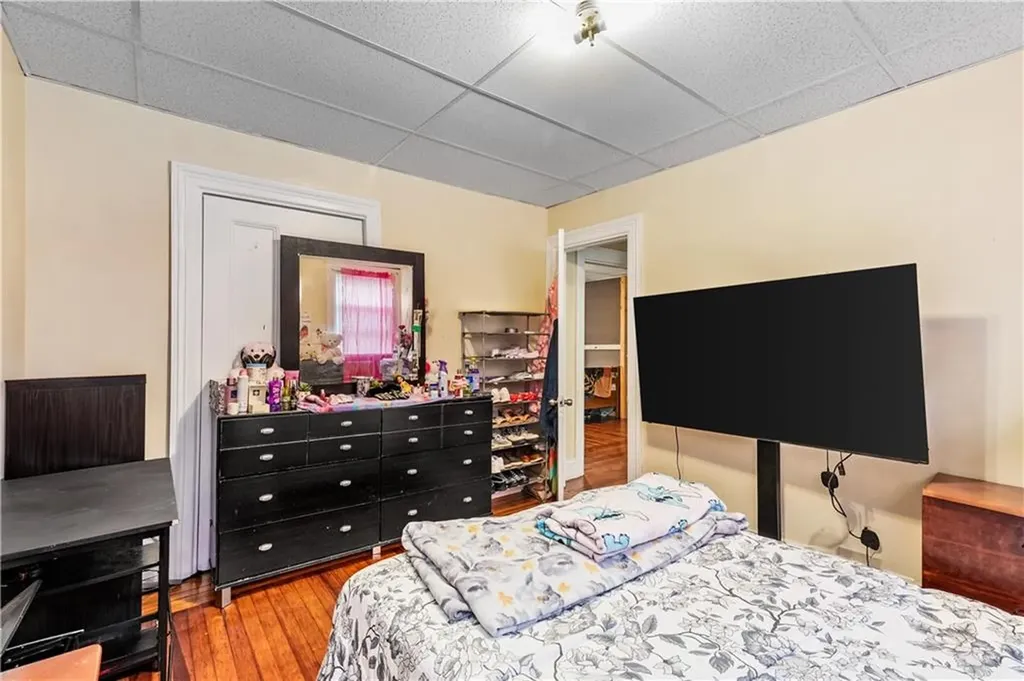 33 White Street Pawtucket RI 02860