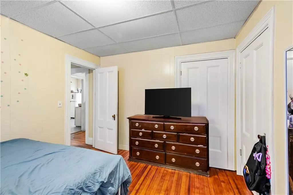 33 White Street Pawtucket RI 02860