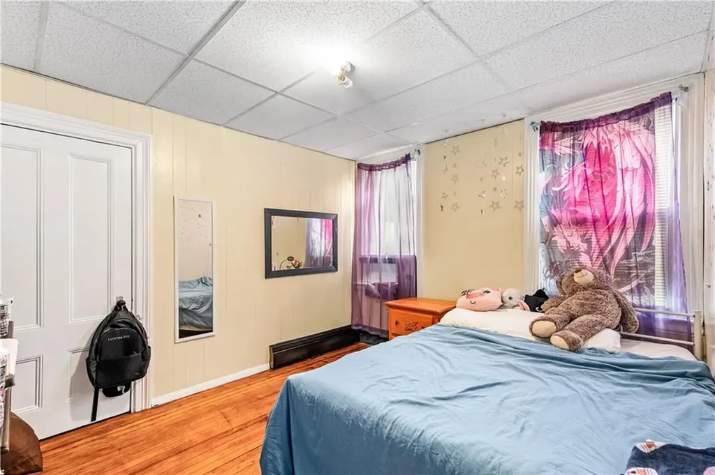 33 White Street Pawtucket RI 02860