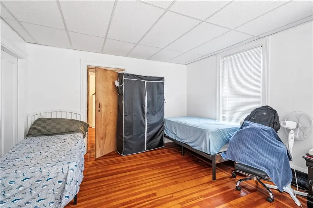 33 White Street Pawtucket RI 02860