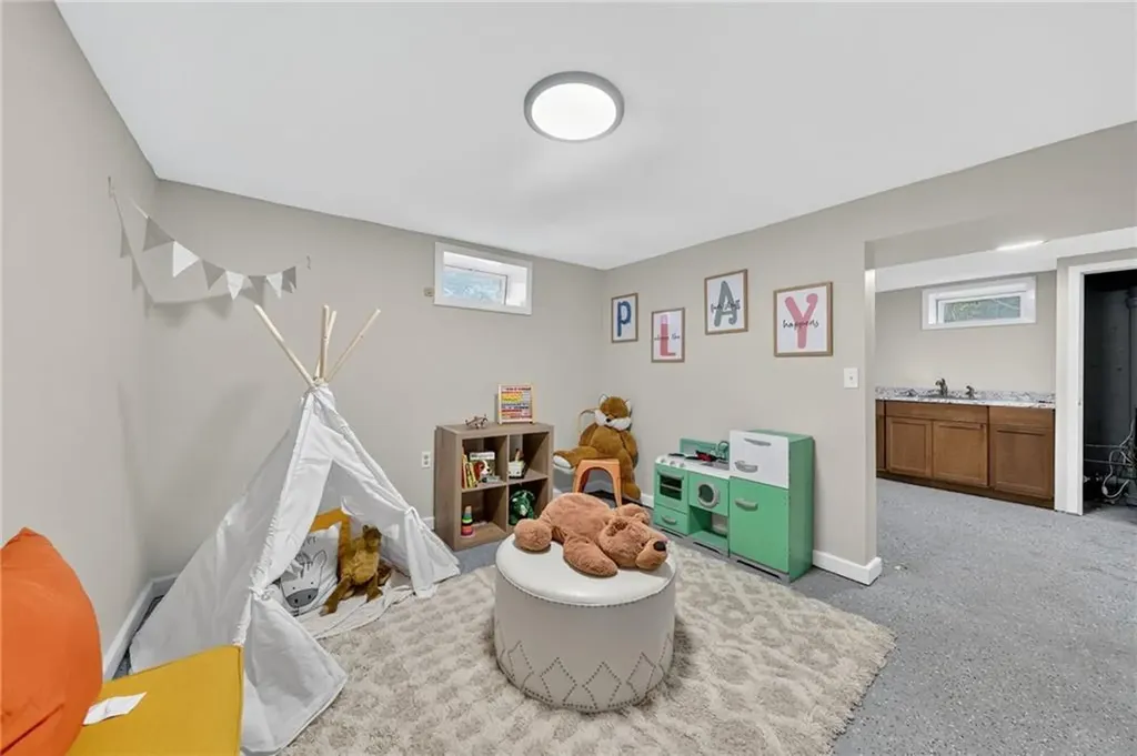 22 General Street Providence RI 02904