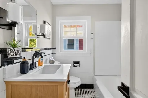 22 General Street Providence RI 02904