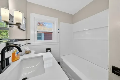 22 General Street Providence RI 02904