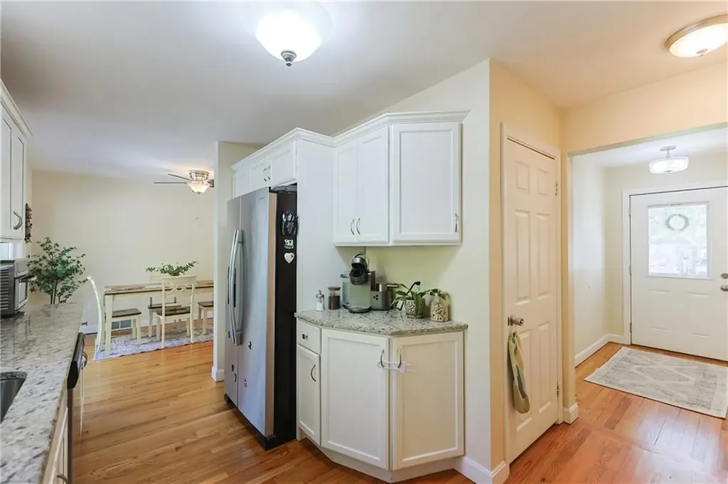 23 Frederick Street East Providence RI 02916