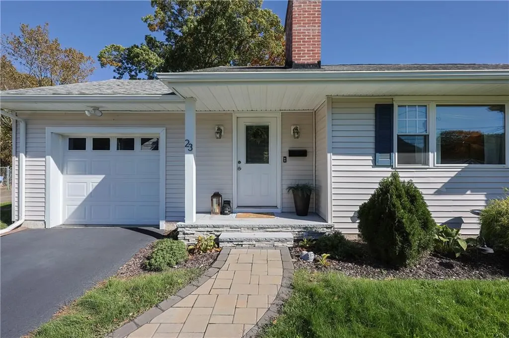 23 Frederick Street East Providence RI 02916