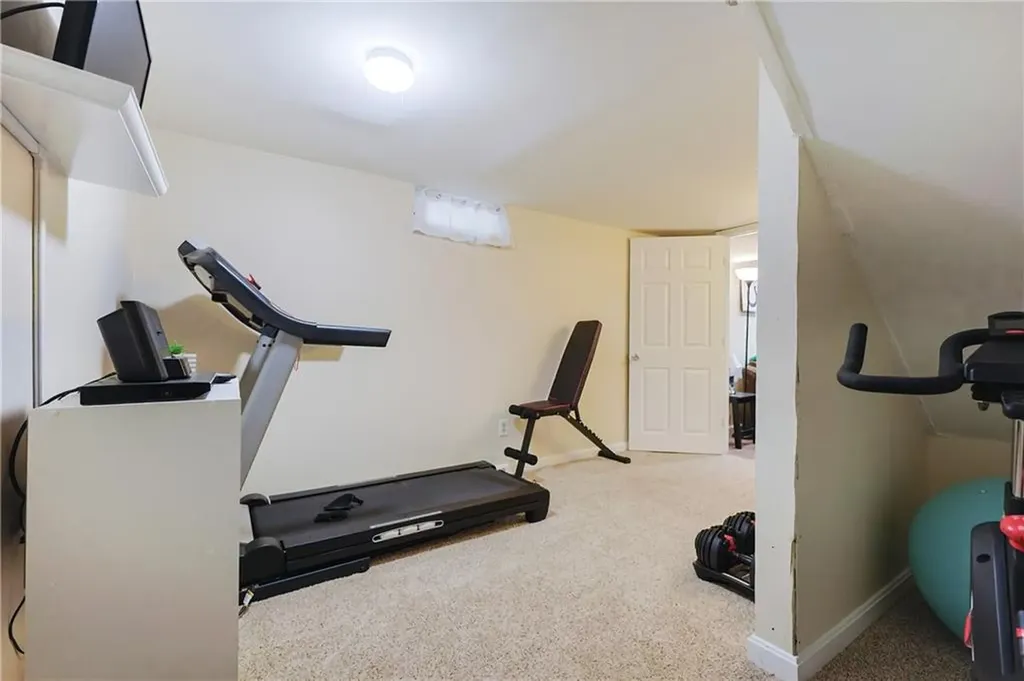 23 Frederick Street East Providence RI 02916