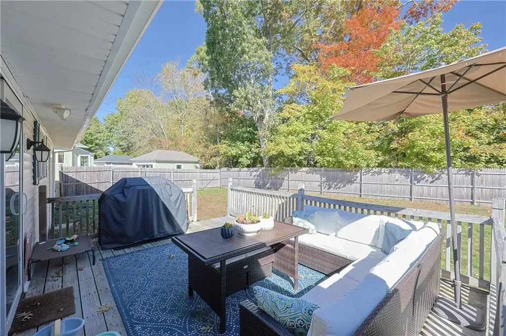 23 Frederick Street East Providence RI 02916