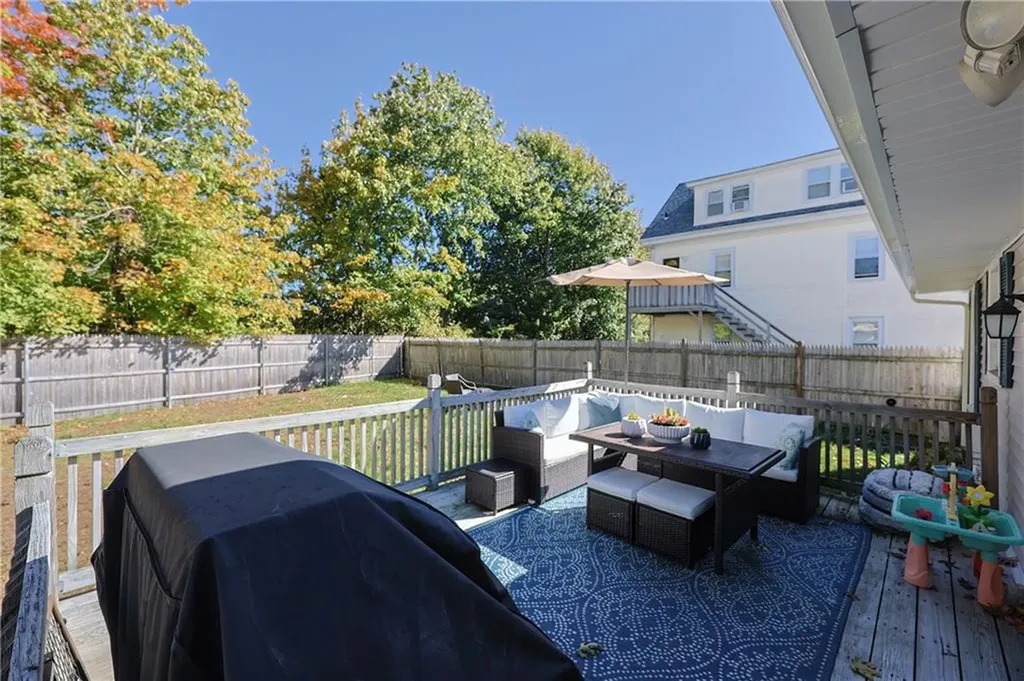 23 Frederick Street East Providence RI 02916