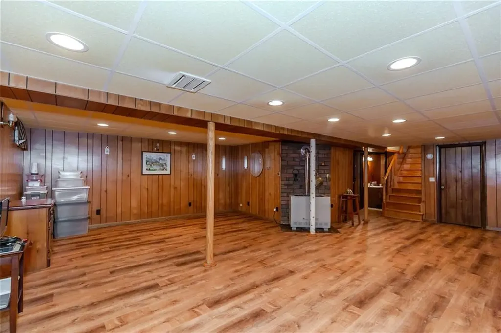 12 Wadsworth Avenue Smithfield RI 02917