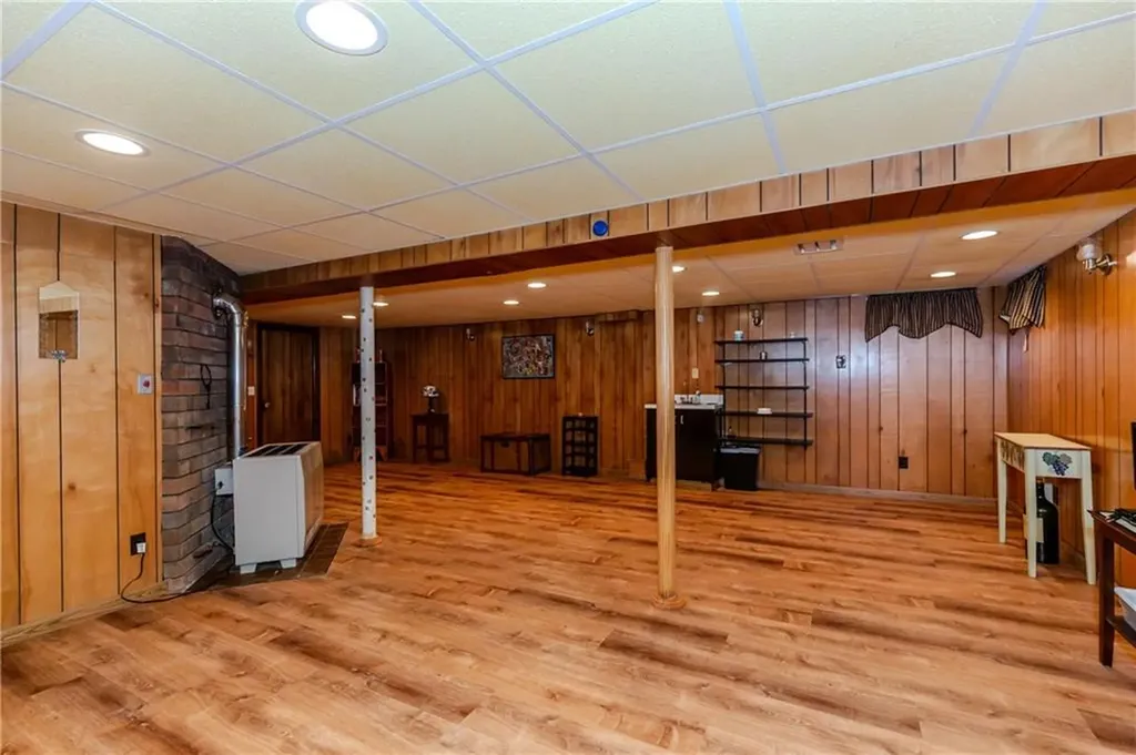 12 Wadsworth Avenue Smithfield RI 02917