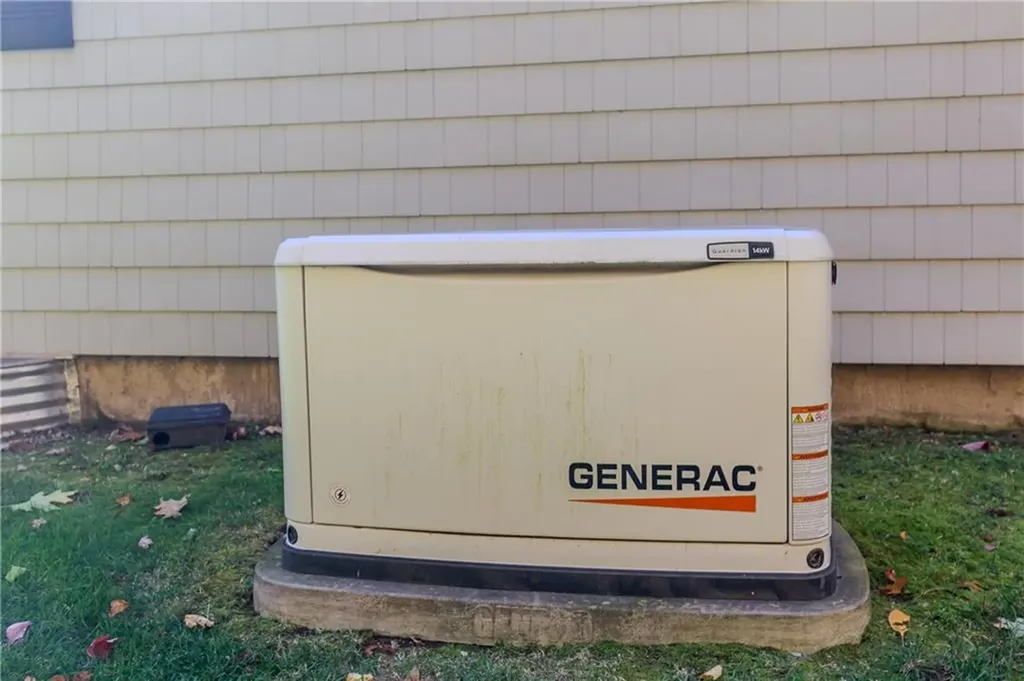 12 Wadsworth Avenue Smithfield RI 02917