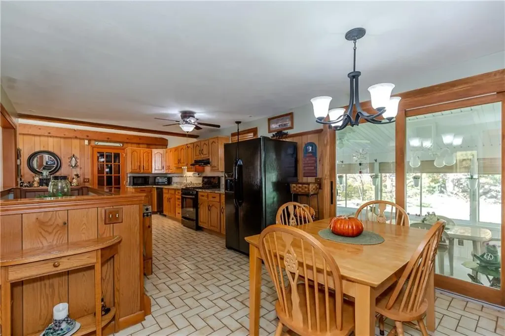 12 Wadsworth Avenue Smithfield RI 02917