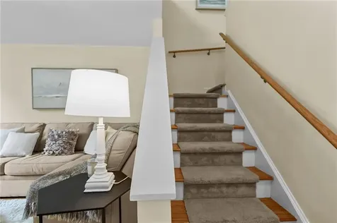 180 Fishing Cove Road North Kingstown RI 02852