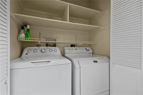 180 Fishing Cove Road North Kingstown RI 02852