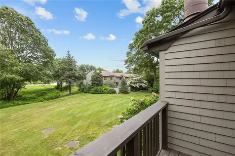 180 Fishing Cove Road North Kingstown RI 02852