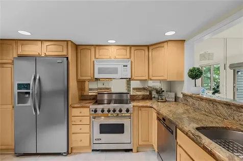 180 Fishing Cove Road North Kingstown RI 02852