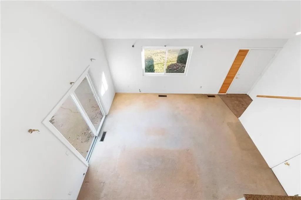 816 Williamsburg Circle Warwick RI 02886