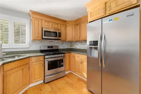 161 Holland Street Cranston RI 02920