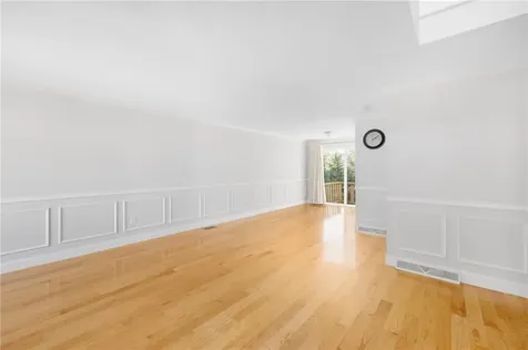 161 Holland Street Cranston RI 02920