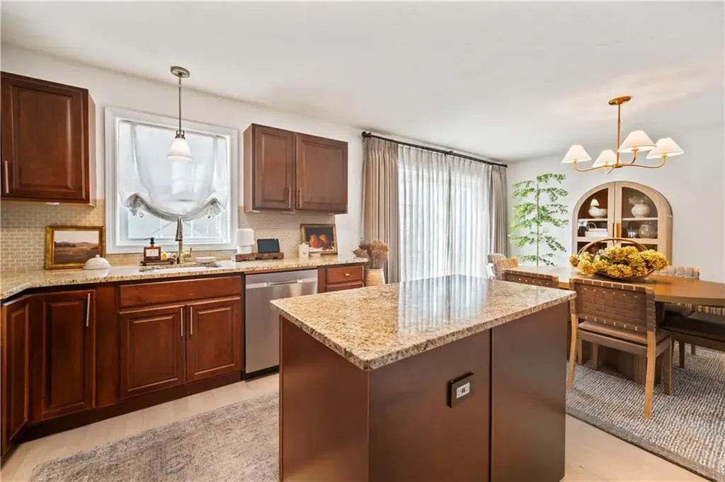 143 Hatfield Street Pawtucket RI 02861