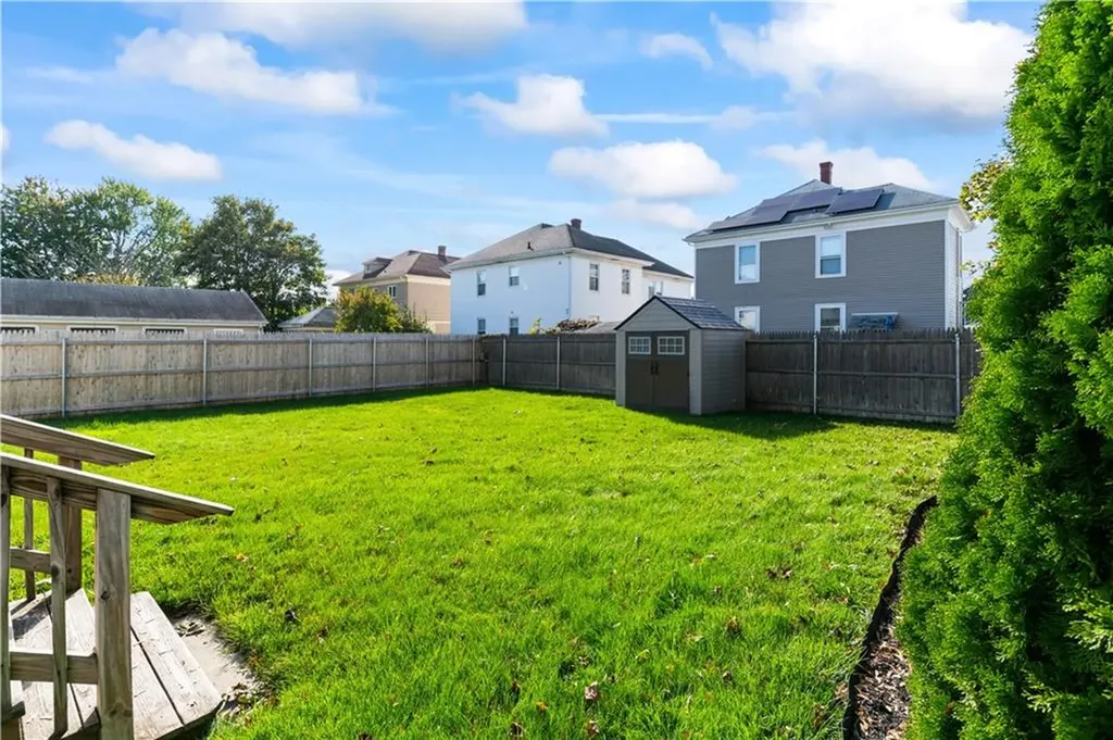 143 Hatfield Street Pawtucket RI 02861